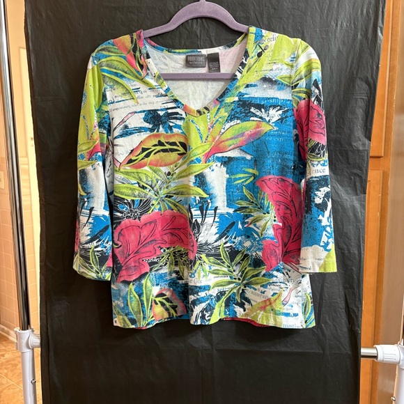 Additions by Chico’s Women’s Tropical Print V-Neck Top Large Vacation Resort - Picture 1 of 5